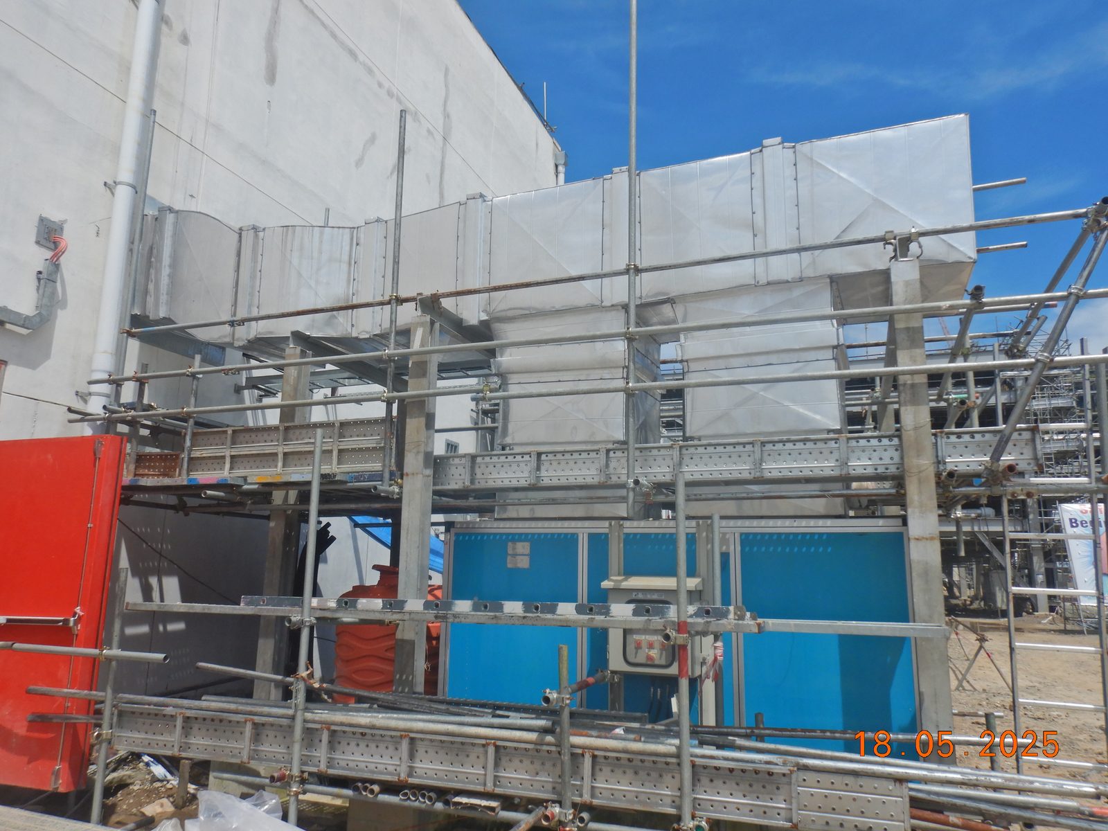 Instalasi unit AC dan ruang mesin HVAC